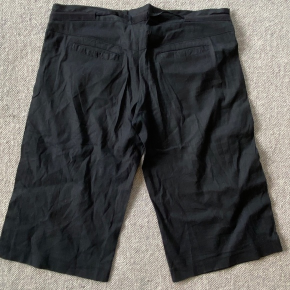 BCBG Linen Bermuda Shorts Black Size 0 - Picture 2 of 4